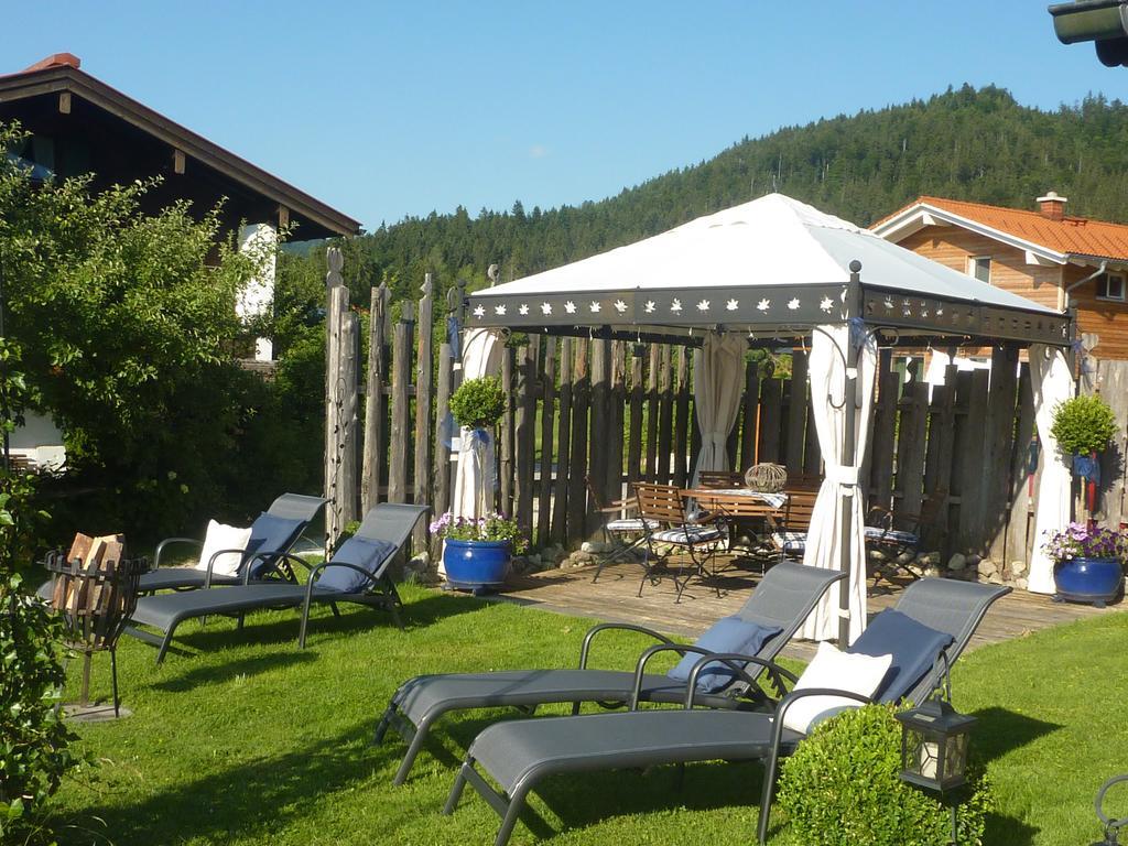 Gaestehaus Schoenfeld Reit im Winkl Buitenkant foto